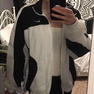 black & white nike windbreaker